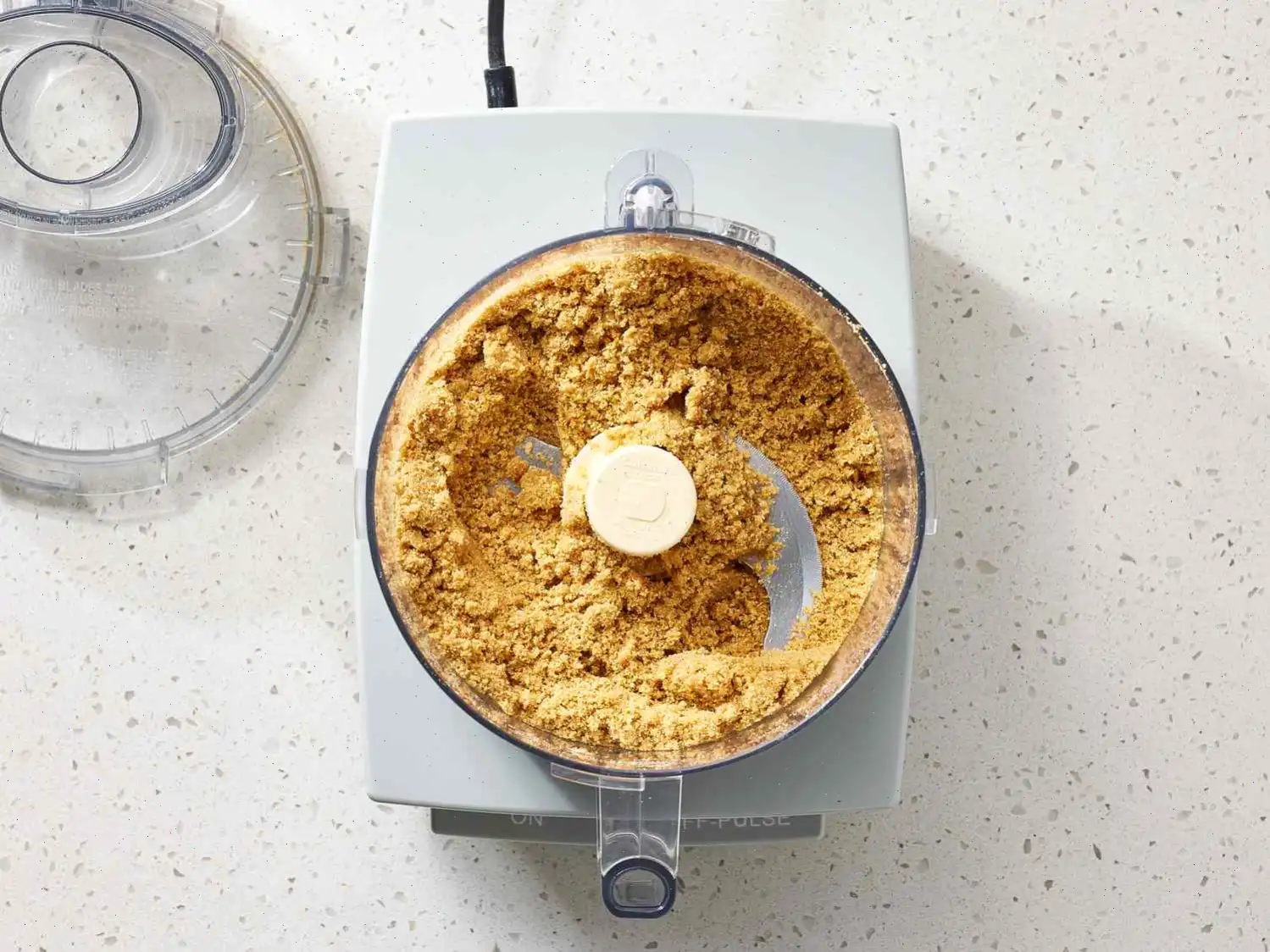 No-Bake Snickers Pie Recipe