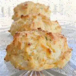 Quick Cheddar Garlic Biscuits Recipe