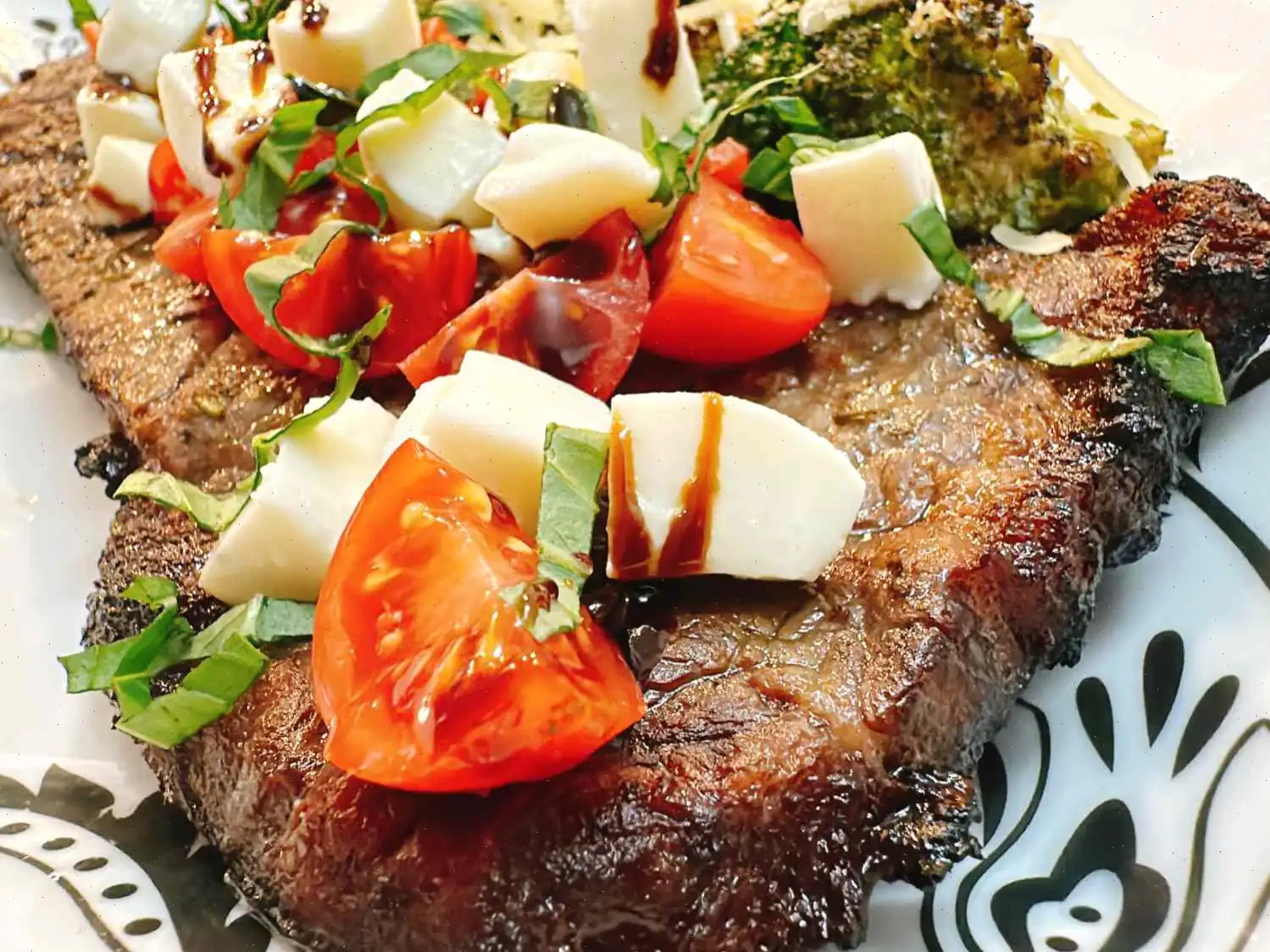 Balsamic Caprese Grilled Steak Recipe