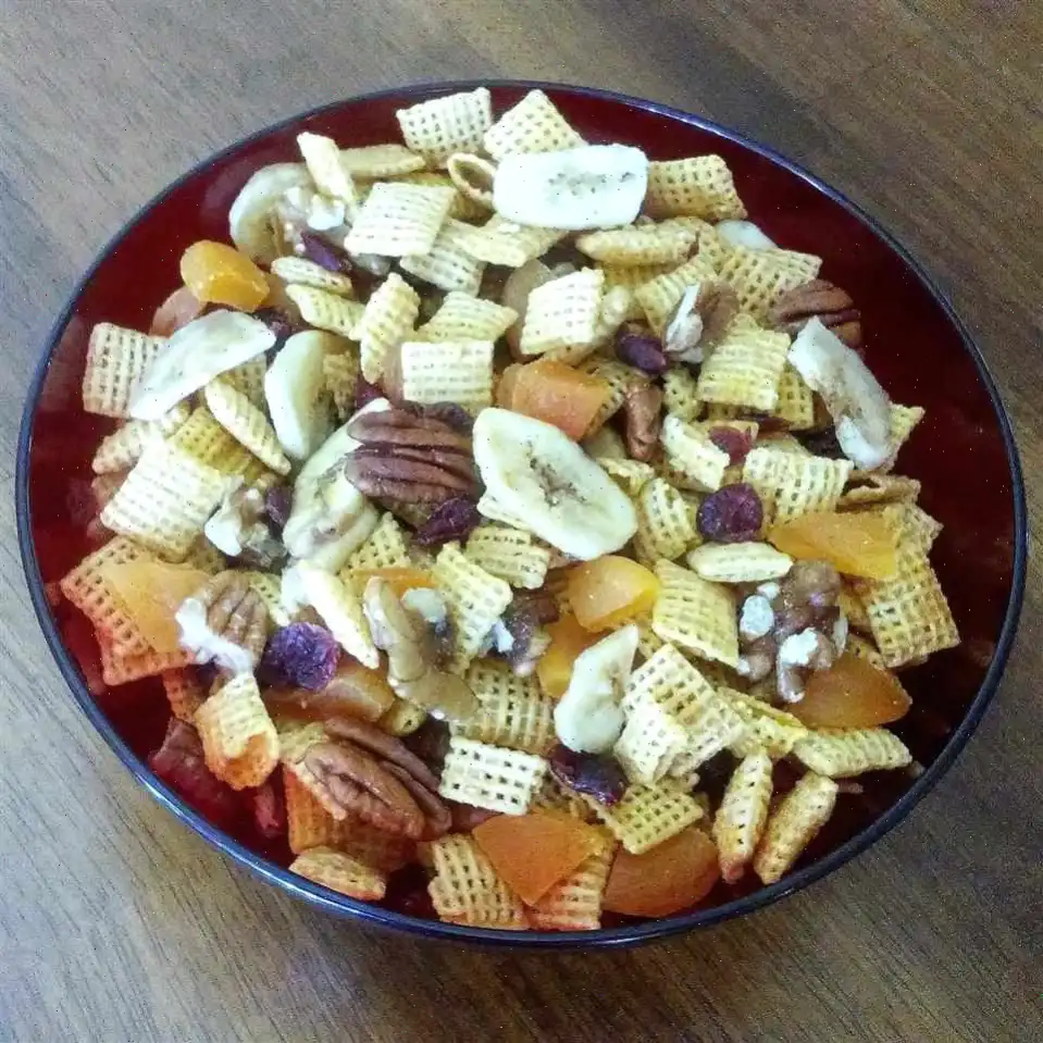 Simple Snack Mix Recipe