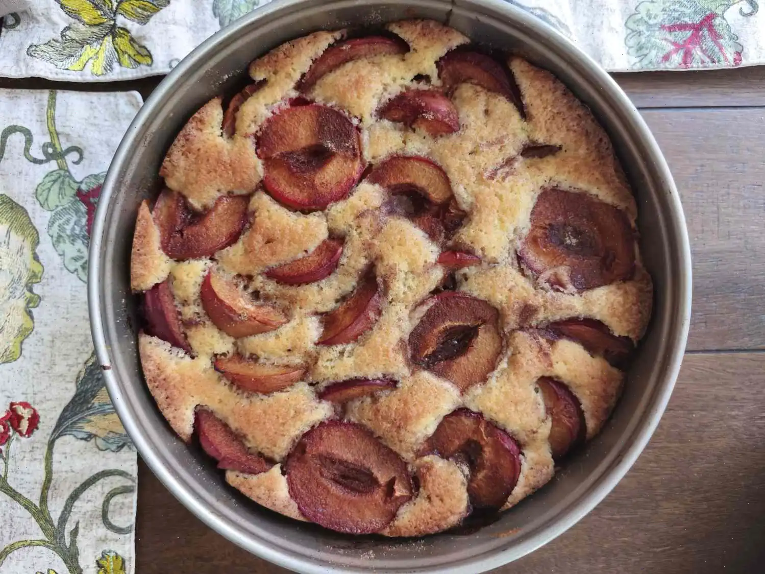Easy Plum Cake