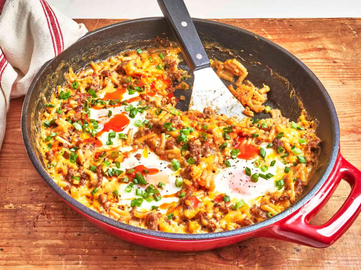 One Pan Breakfast Skillet Mac and Cheese Recipe