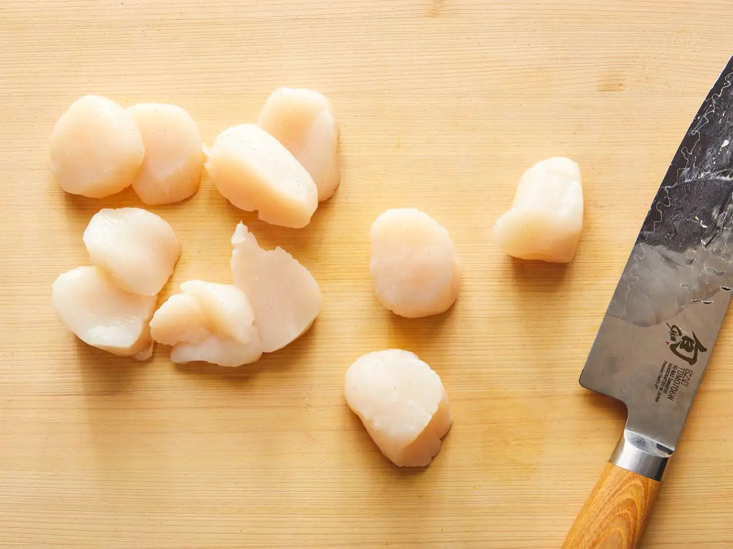 Savory Sea Scallops and Angel Hair Pasta Recipe