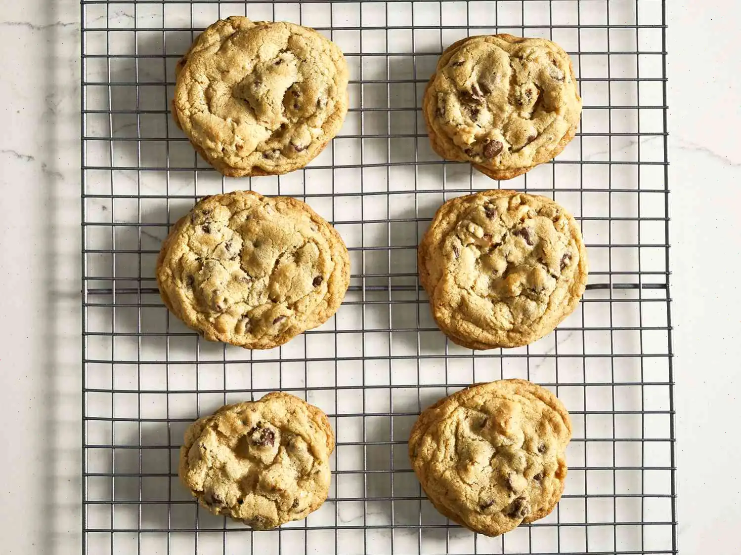 Best Chocolate Chip Cookies Recipe (with Video)