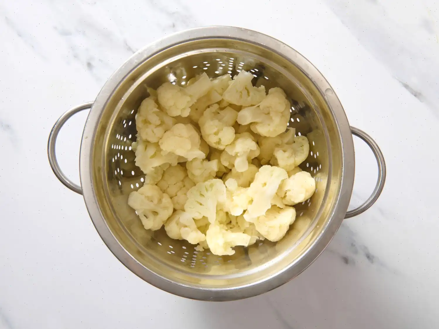 4-Ingredient Cauliflower Alfredo Bake Recipe