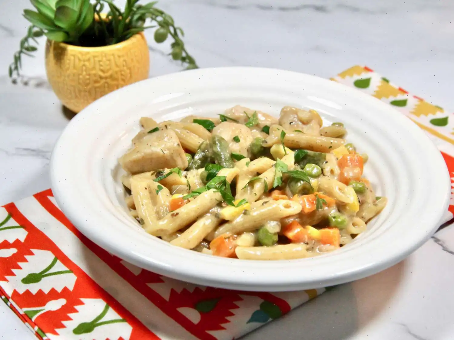 Chicken Pot Pie Skillet Pasta Recipe