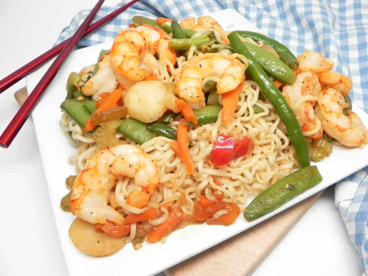 Easy Shrimp Lo Mein Recipe