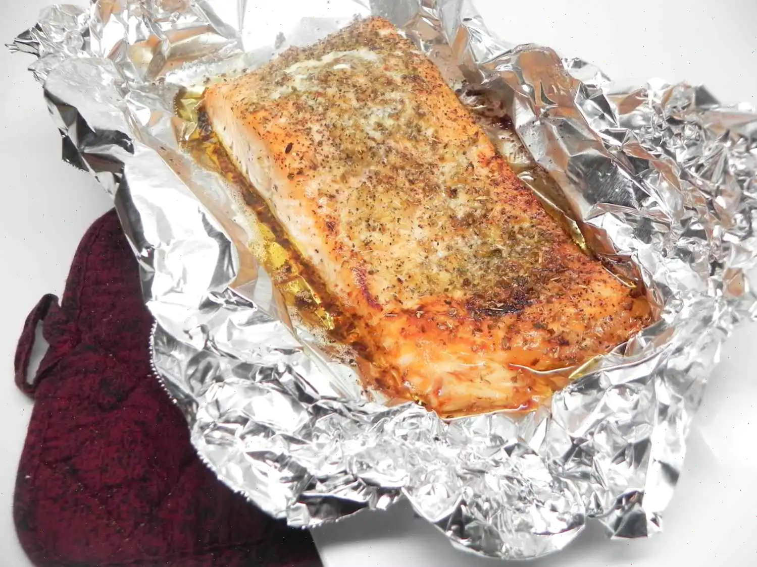 Salmon with Garlic Butter Sauce Recipe