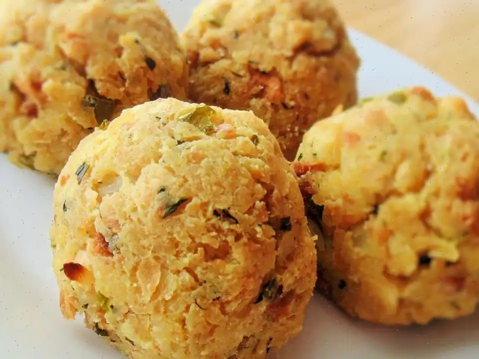 Grandma Dot's Stuffing Balls Recipe