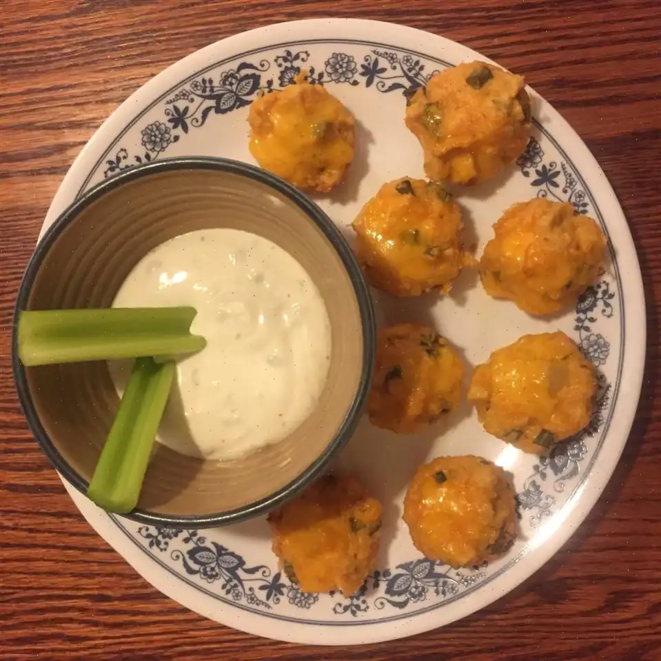 Buffalo Chicken Quinoa Bites Recipe