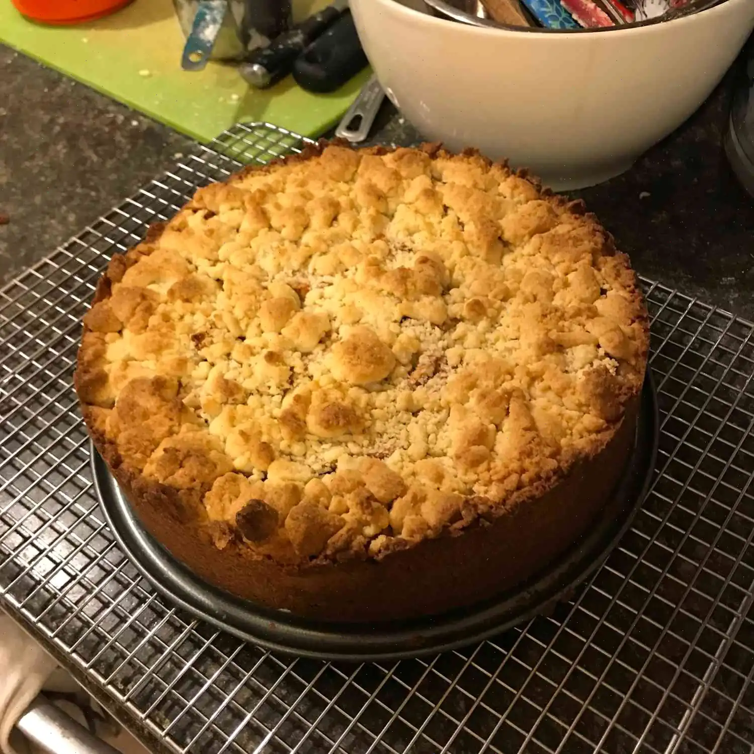 Receta fácil de pastel de manzana alemán con streusel