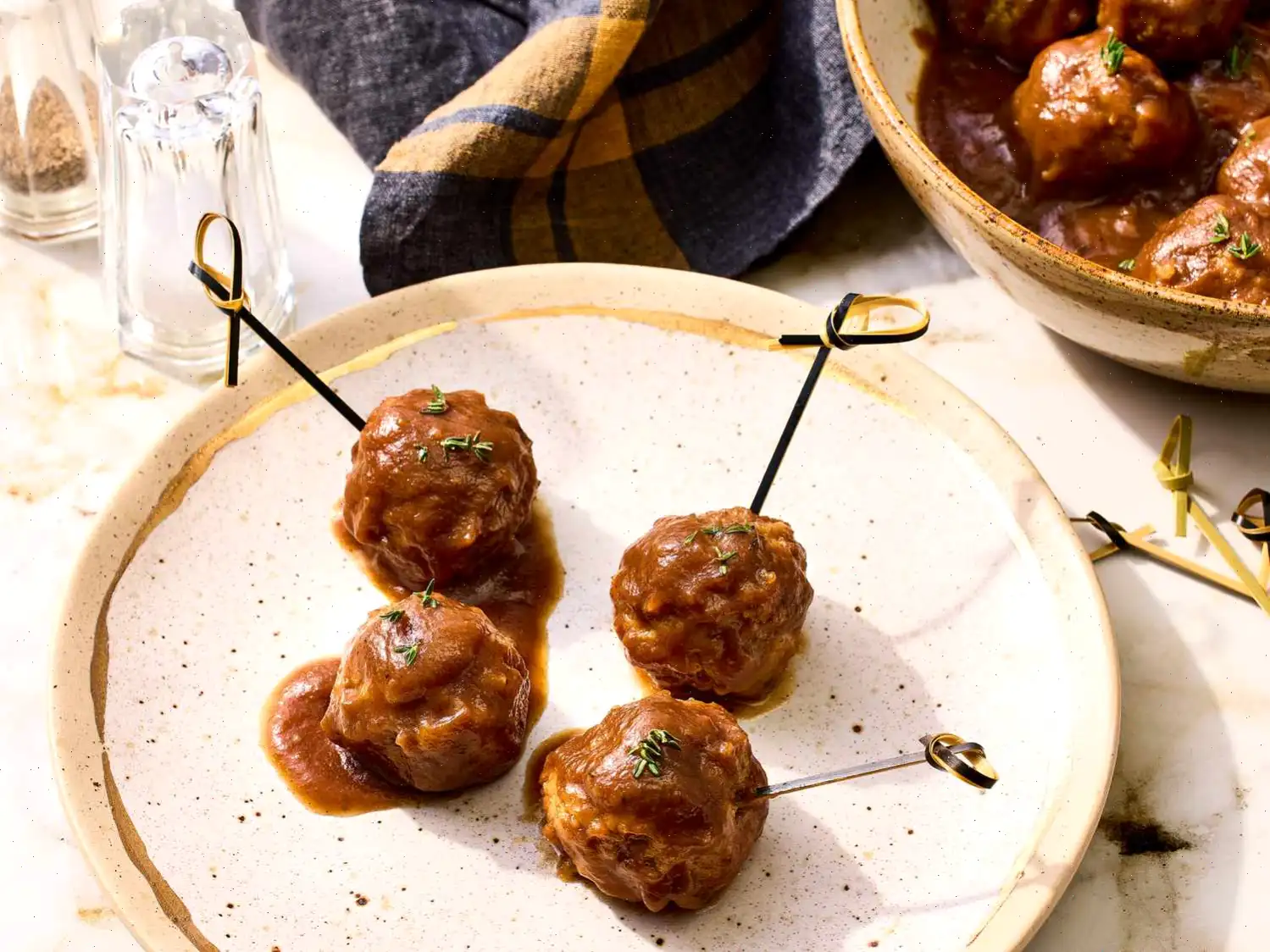 Slow Cooker Chicken Apple Butter Meatballs Recipe