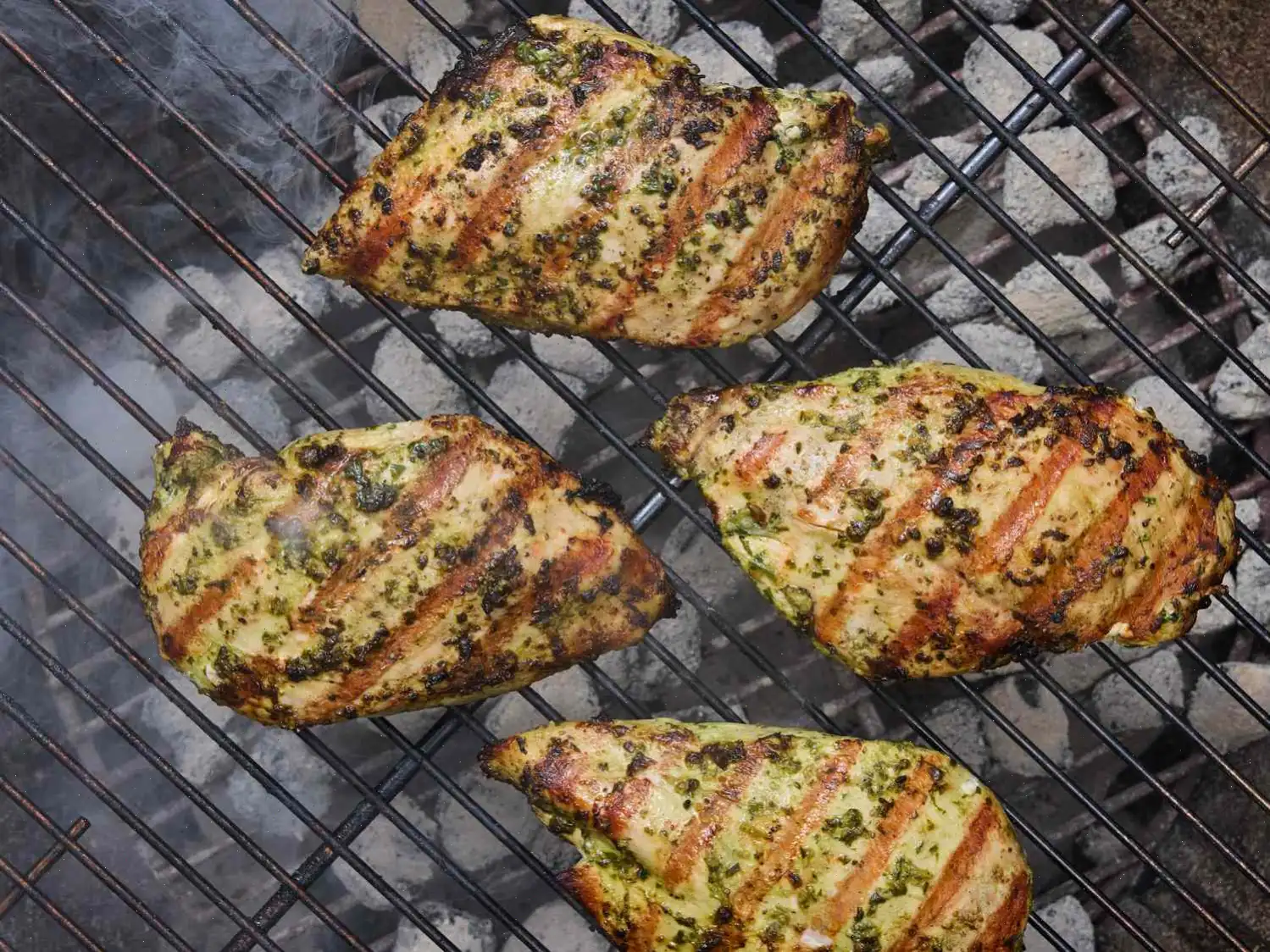 Garlicky Grilled Pesto Chicken Recipe