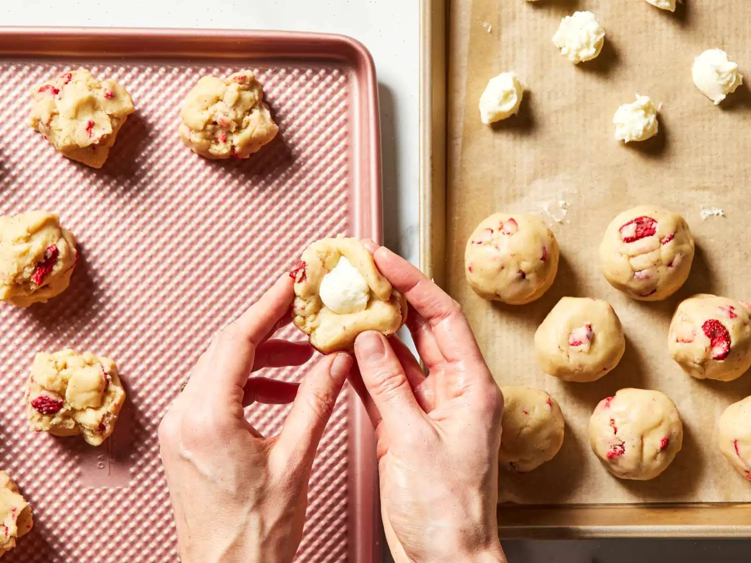 Strawberry Cheesecake Cookies Recipe