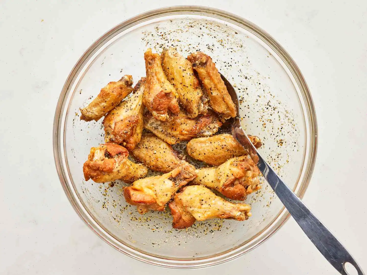 Easy Lemon-Pepper Chicken Wings Recipe