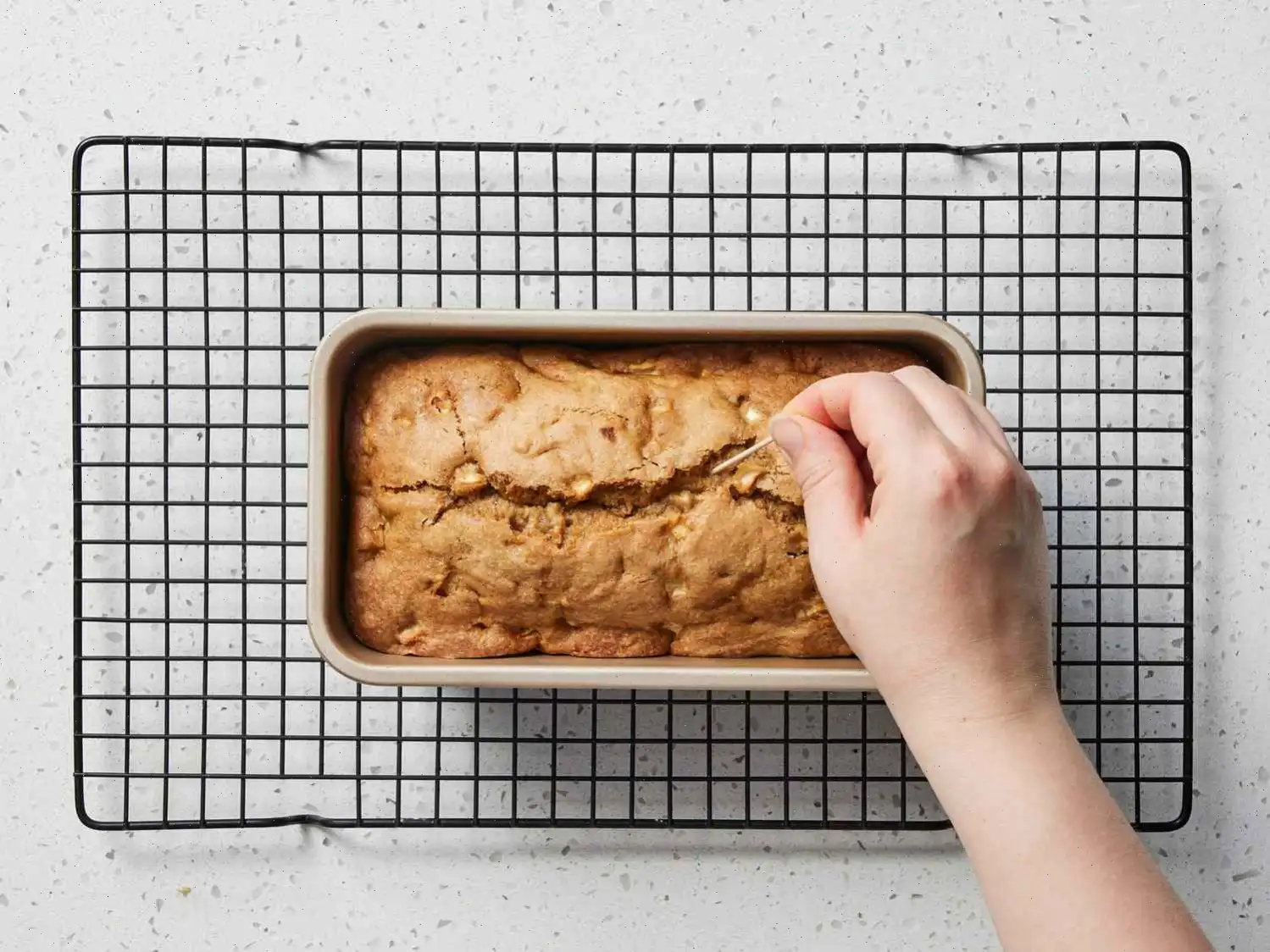 Debbie's Amazing Apple Bread Recipe