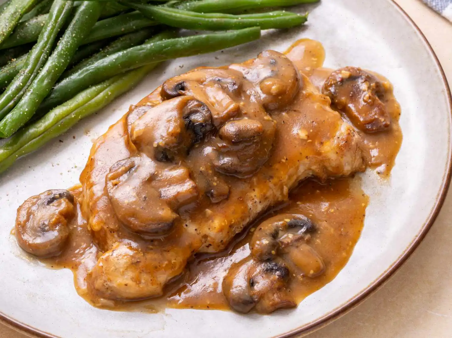 Pork Chops in Garlic Mushroom Sauce Recipe