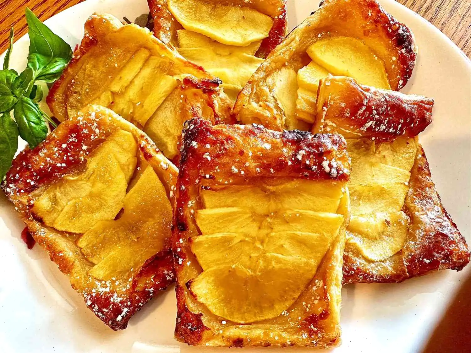 Easy 4-Ingredient Fruit Tarts Recipe