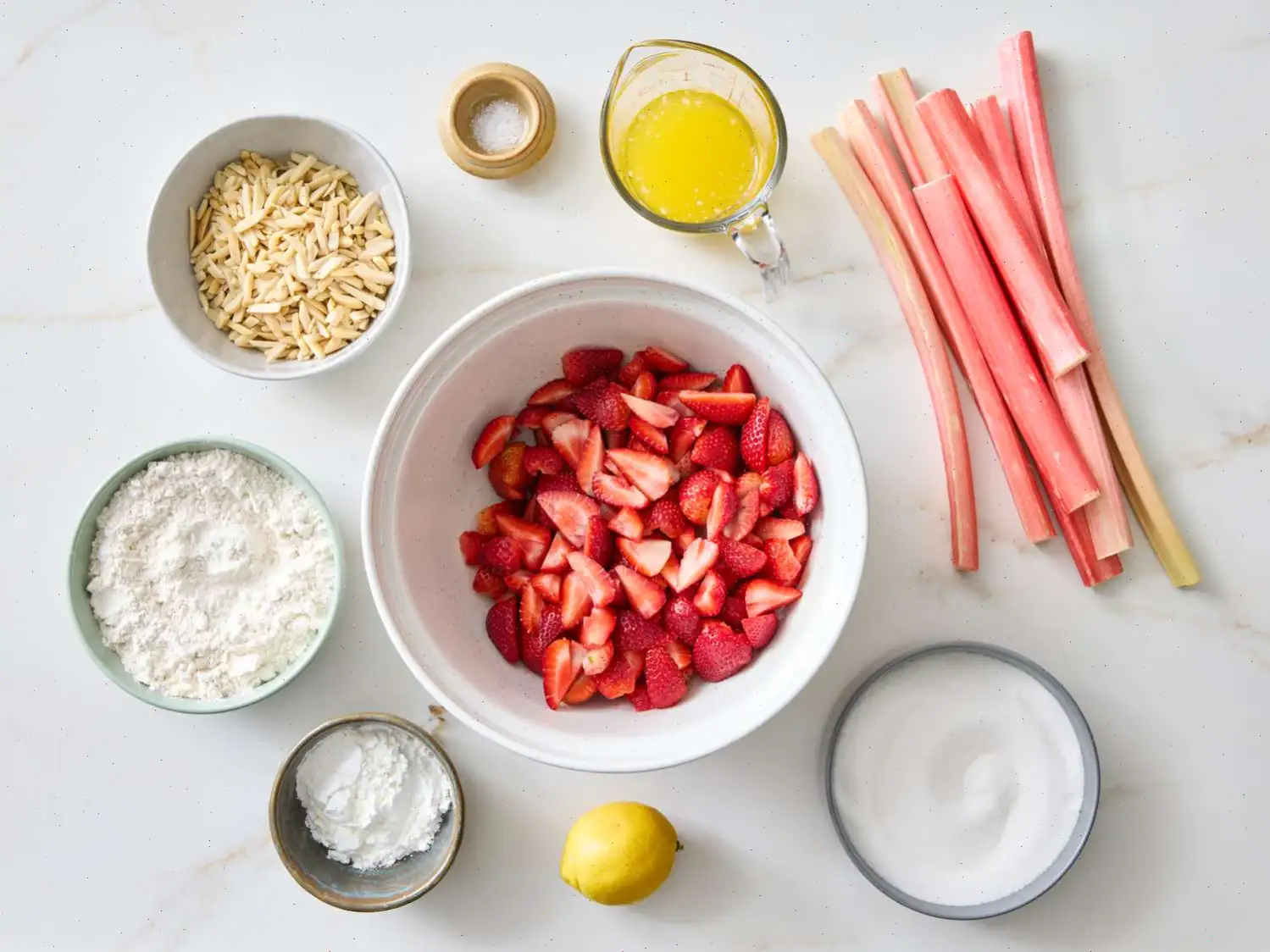Strawberry Rhubarb Crumble Recipe