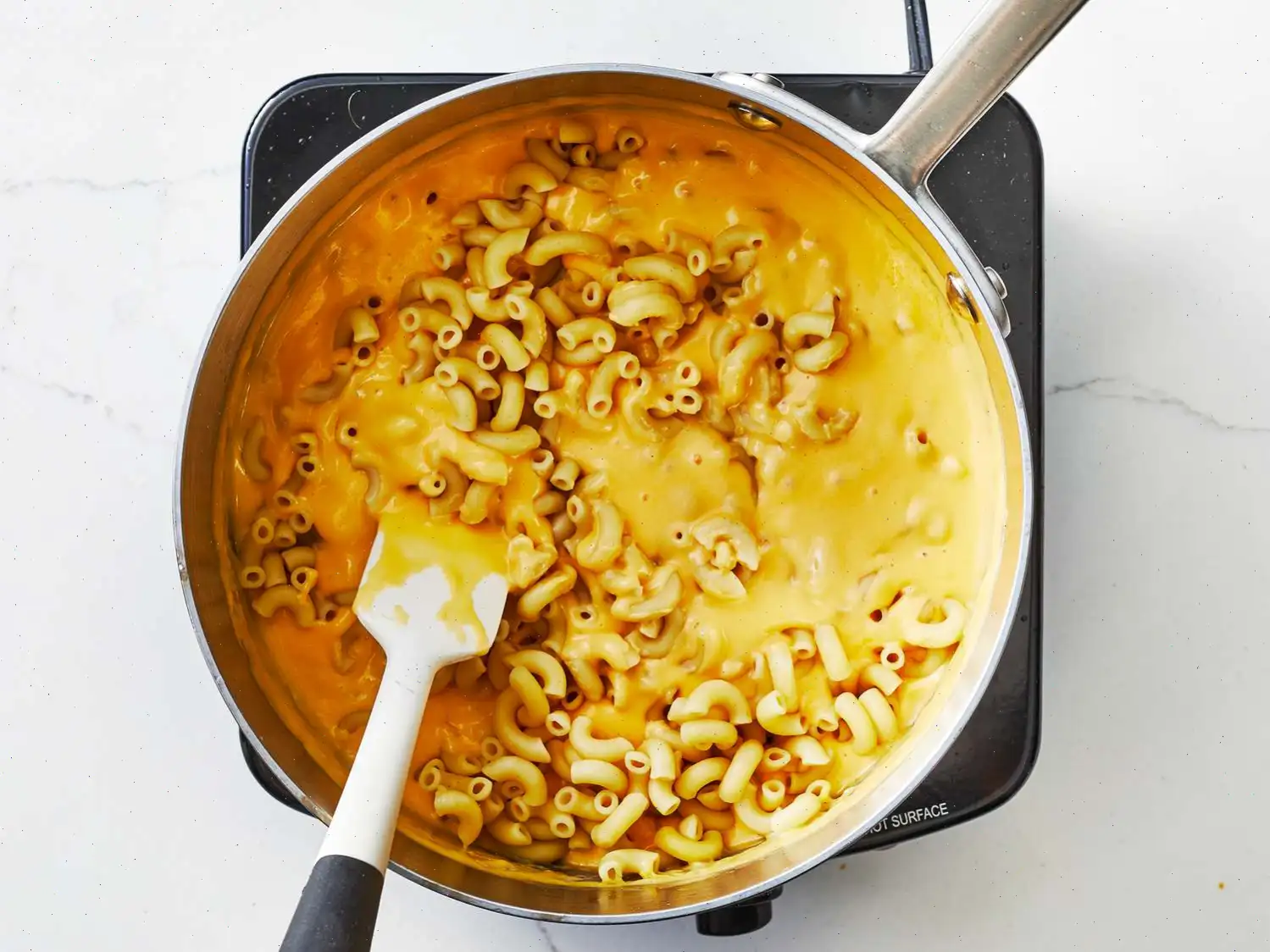 Simple Macaroni and Cheese Recipe (with Video)