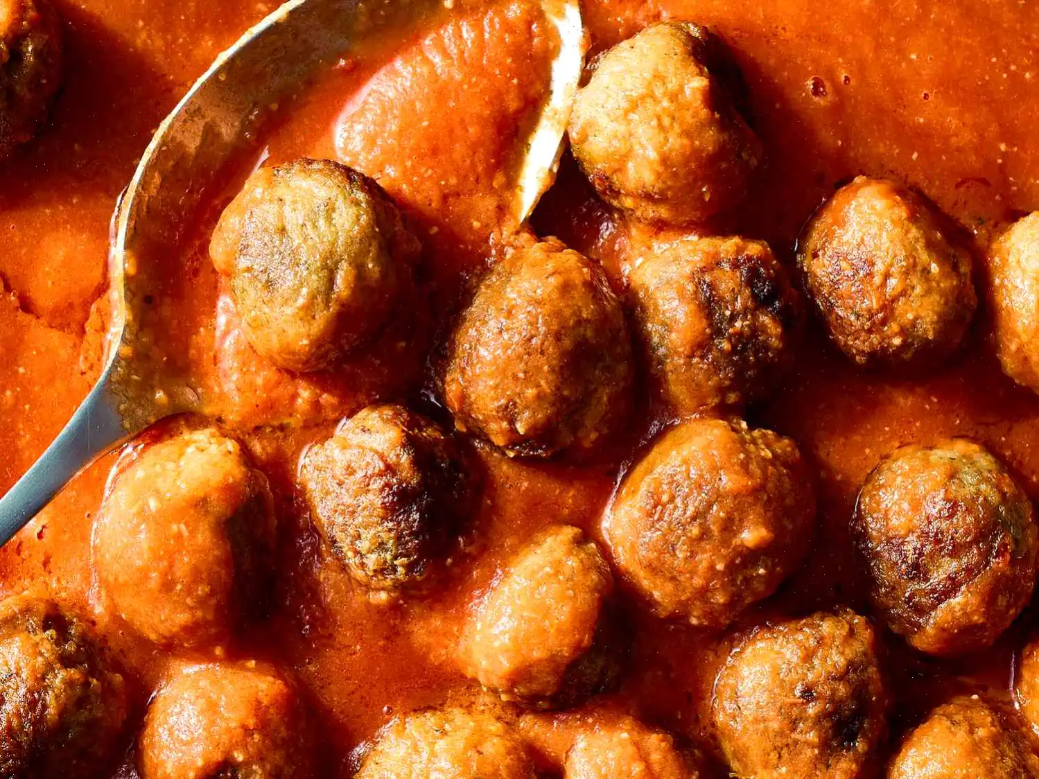 Moroccan Ras el Hanout-Spiced Tomato Sauce Recipe