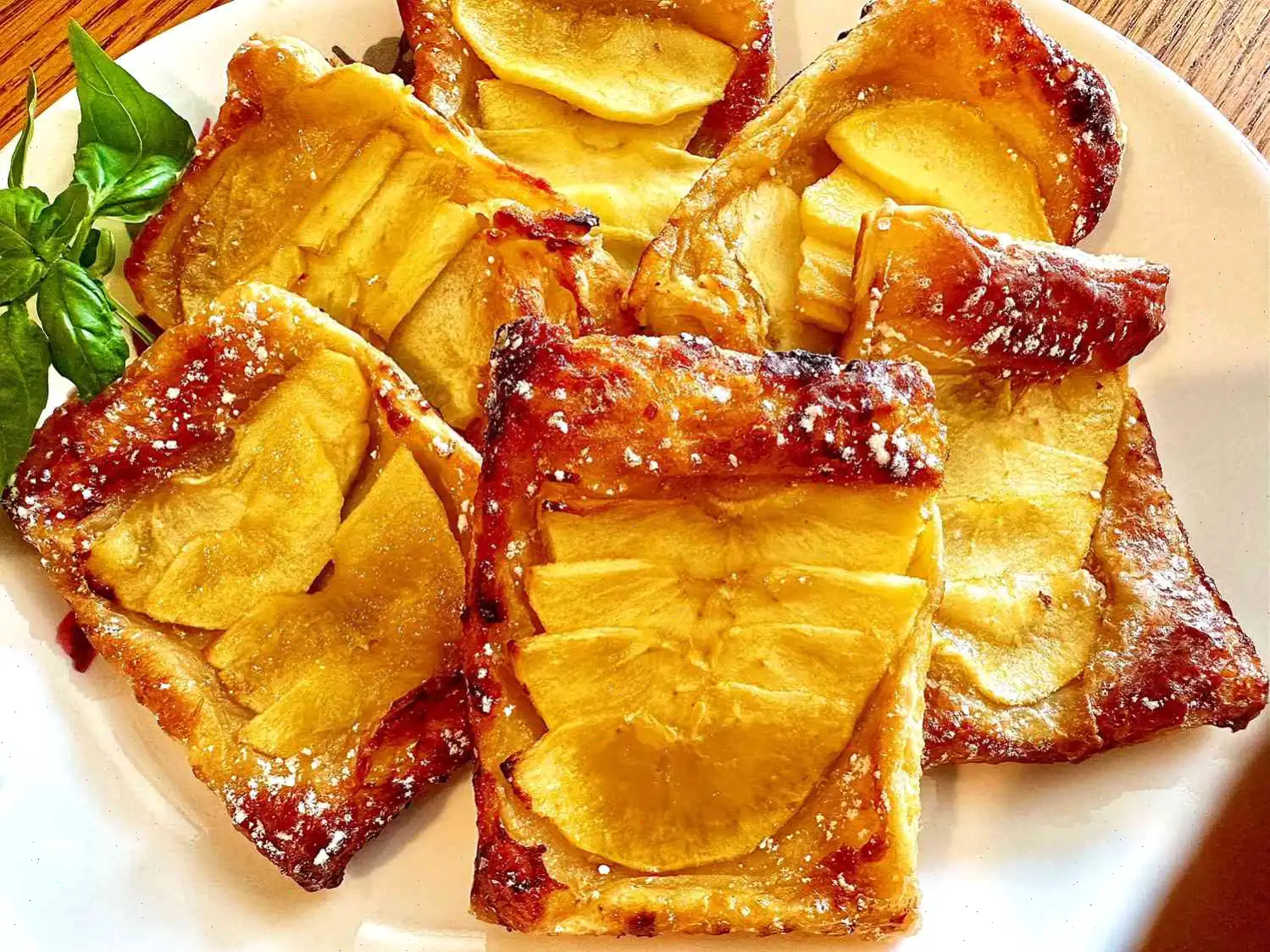 Easy 4-Ingredient Fruit Tarts Recipe