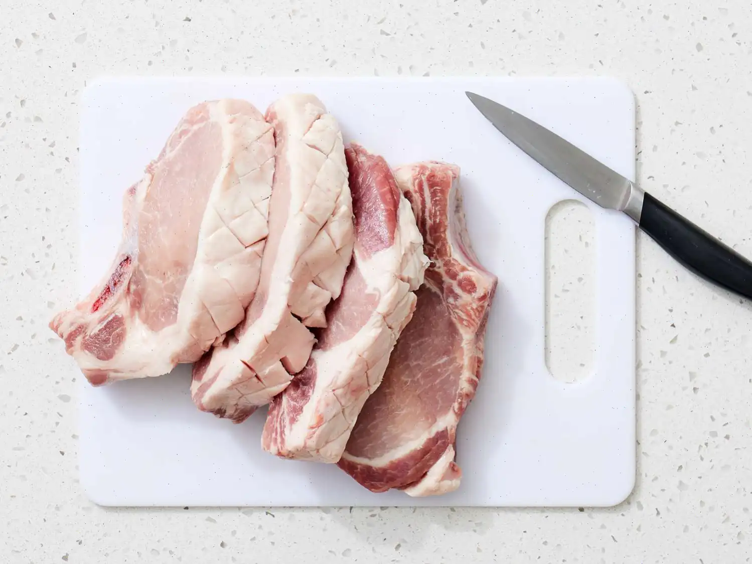 Cast Iron Pork Chops - The Secret to the Best Pork Chops Is Your Cast Iron Skillet