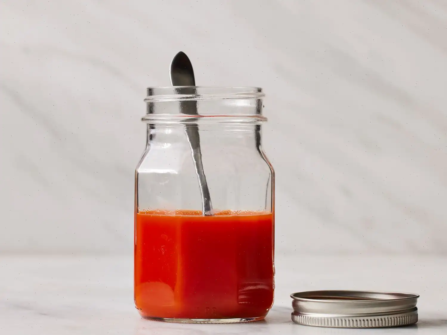 How to Make Homemade Sriracha Sauce Recipe