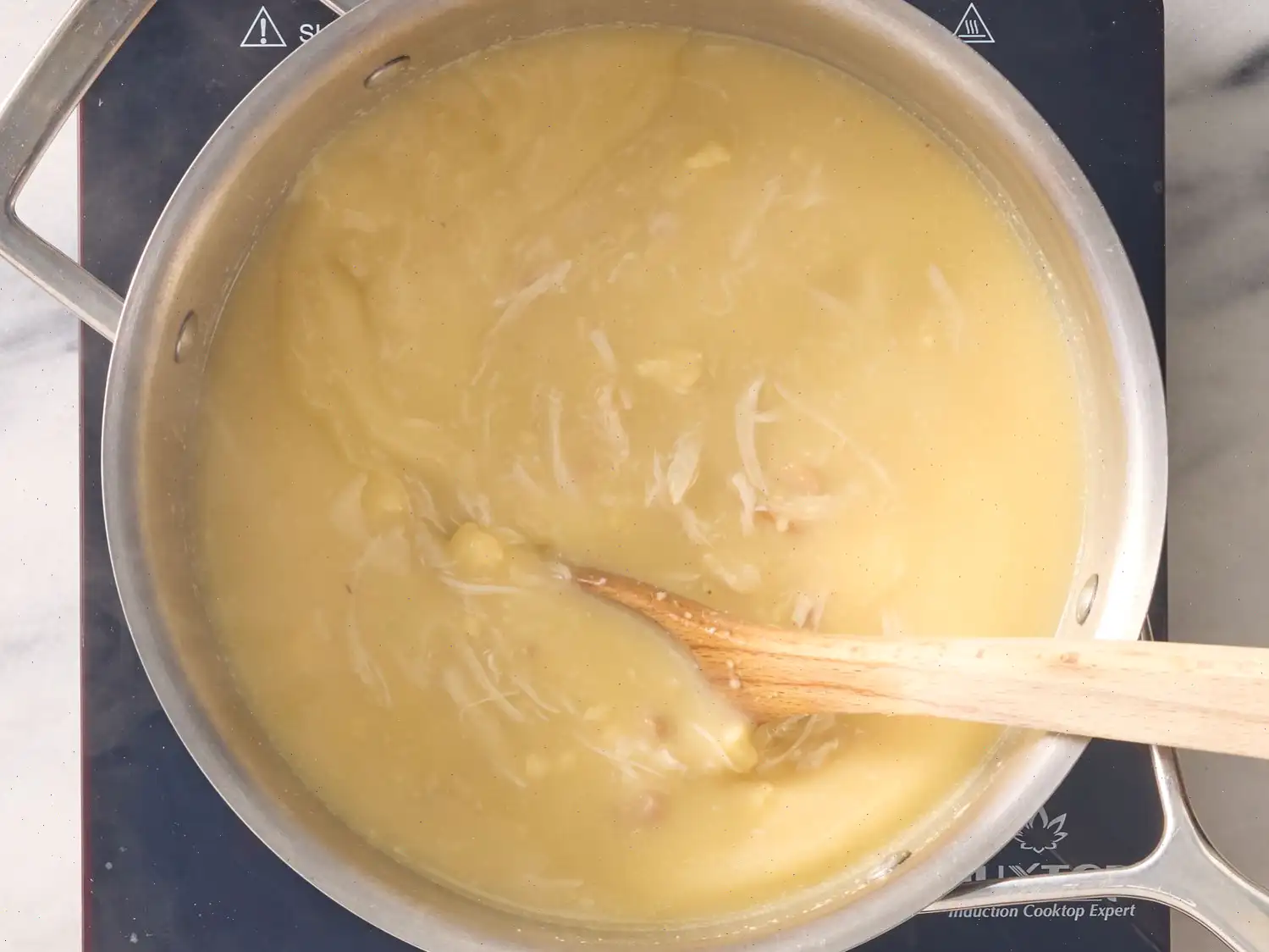 Super Easy Chicken and Dumplings Recipe