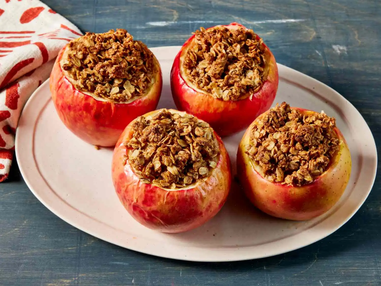 Baked Apples with Oatmeal Filling Recipe