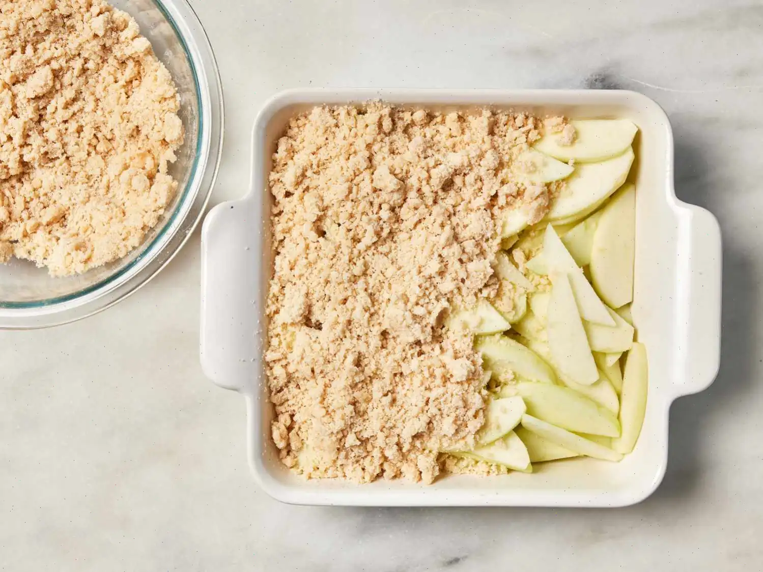 Perfect and Easy Apple Crisp Recipe