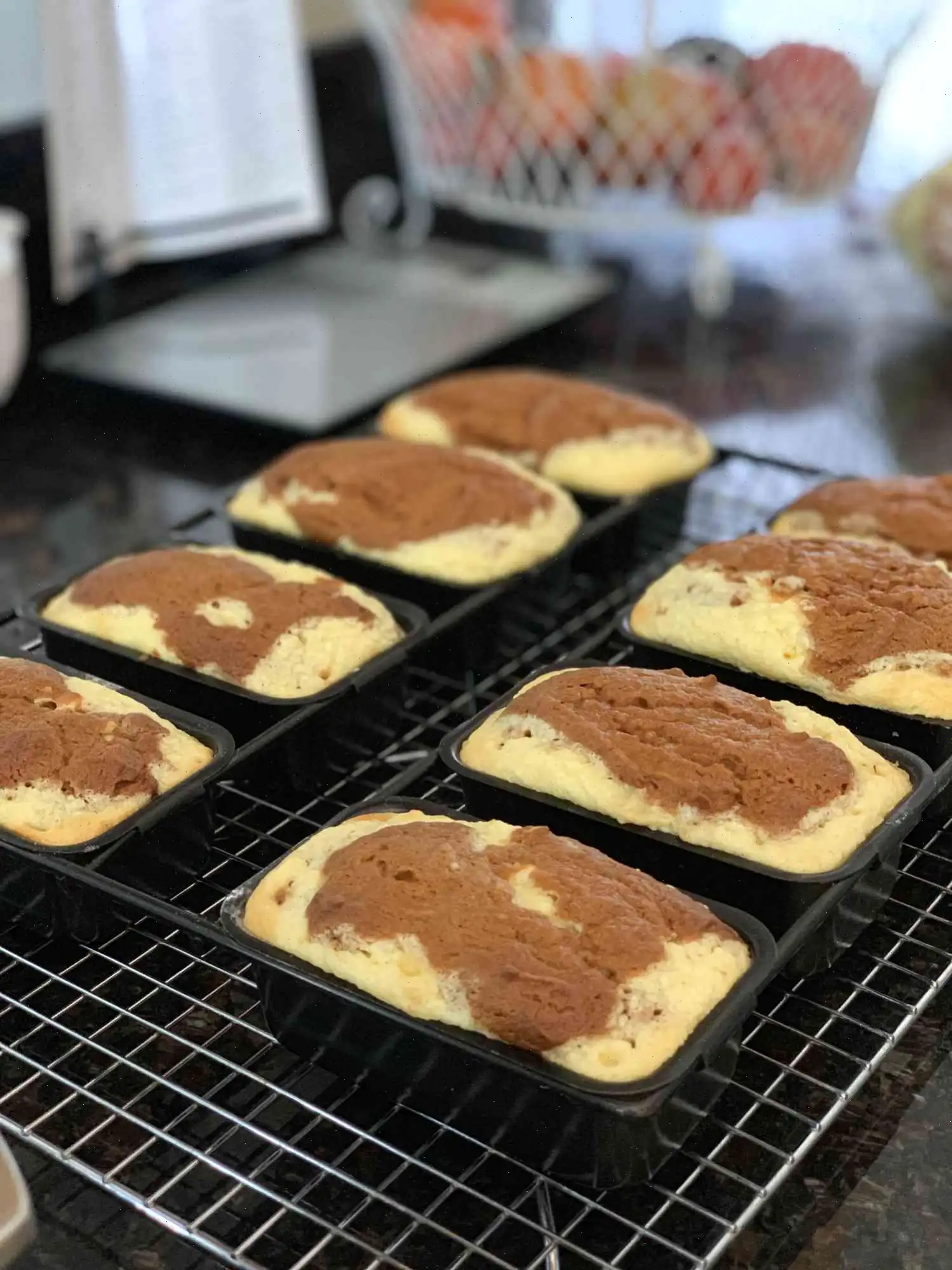 Pumpkin-Cream Cheese Mini Loaves Recipe