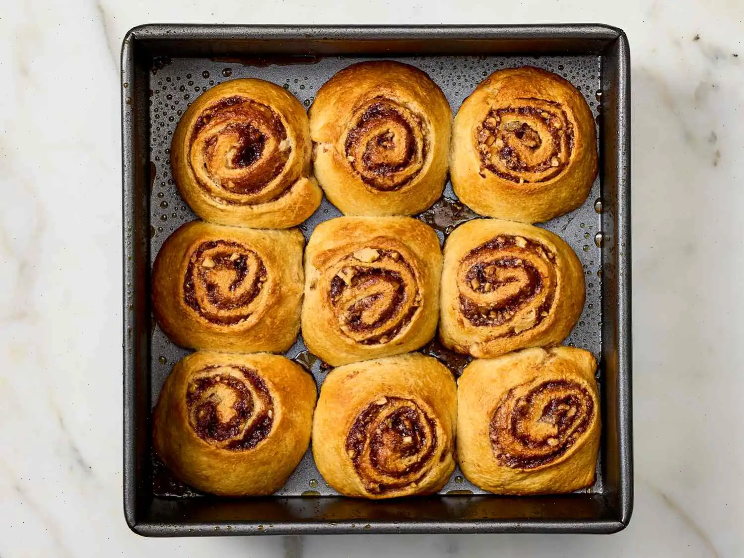 Easy Banana Bread Cinnamon Rolls Recipe