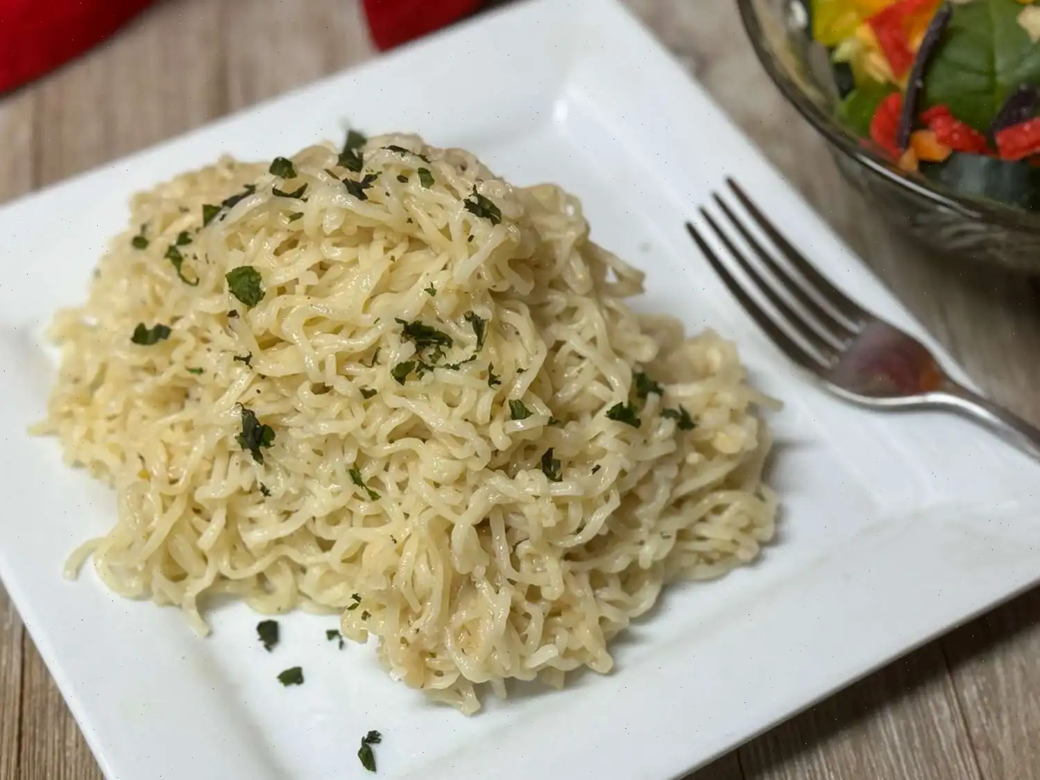 Easy Parmesan Garlic Ramen Recipe