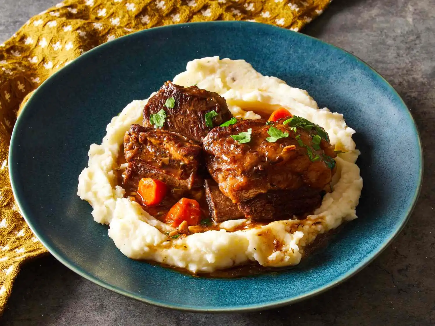 Smothered Beef Short Ribs Recipe