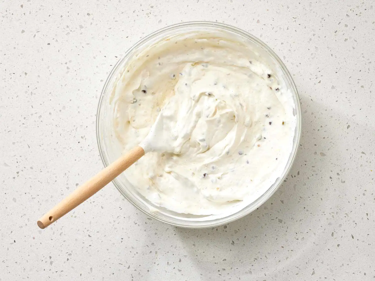 No-Bake Cannoli Pie Recipe