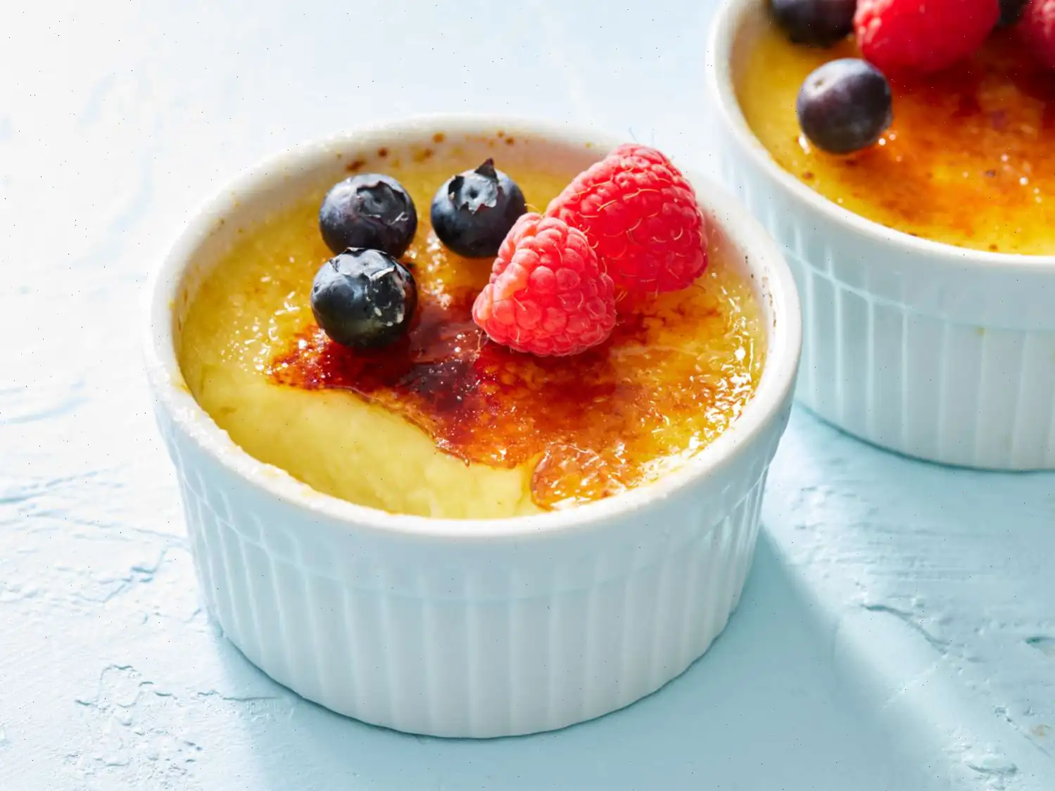 Simple Crème Brûlée Dessert Recipe