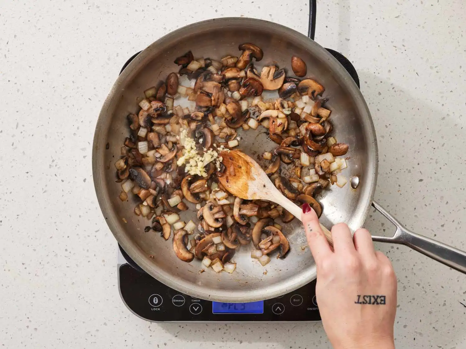 Turkey Chops with Mushroom Gravy Recipe