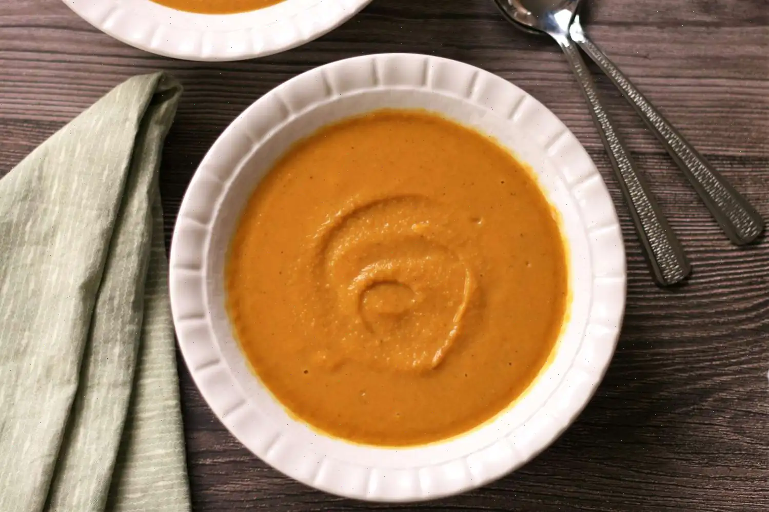 Vegetarian Butternut Squash Coconut Curry Soup Recipe