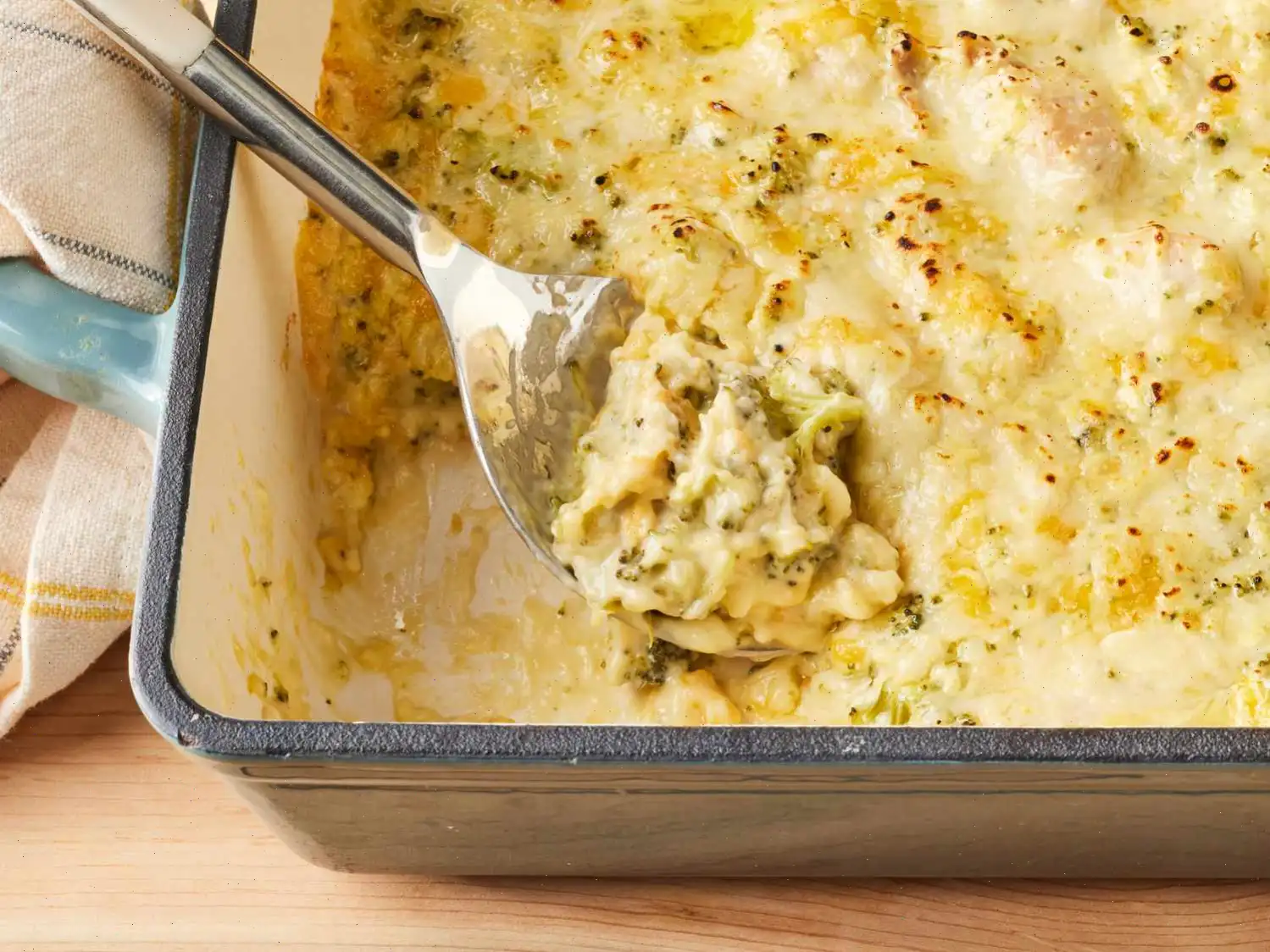 Cheesy Chicken and Broccoli Casserole Recipe