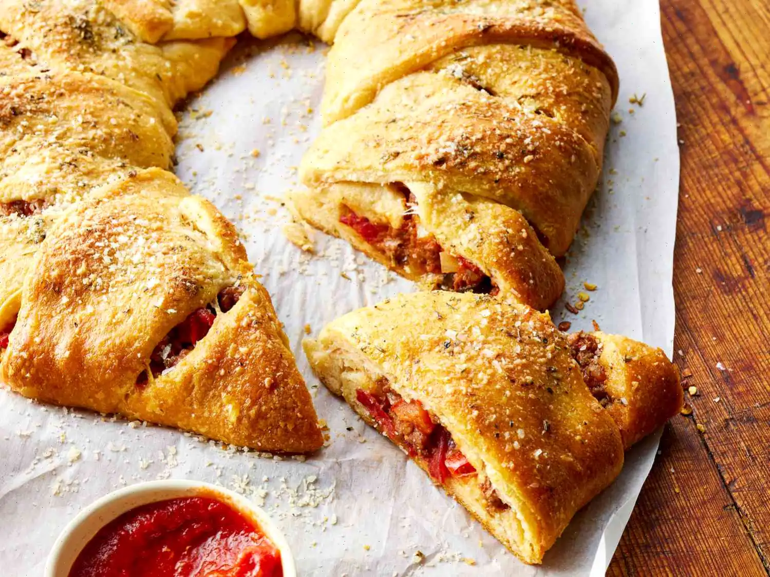 Pizza Stuffed Crescent Ring Recipe