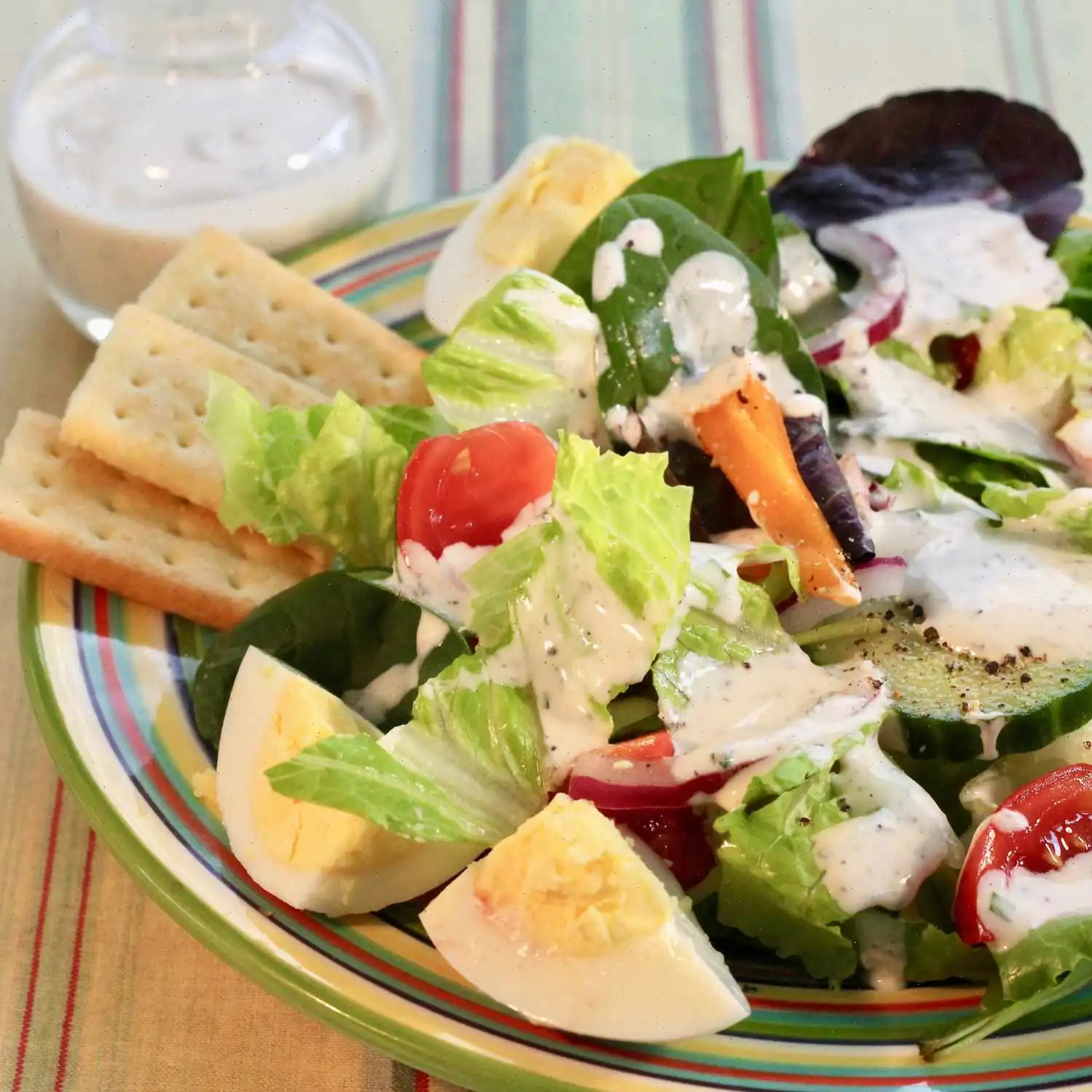 Buttermilk Peppercorn Ranch Salad Dressing Recipe
