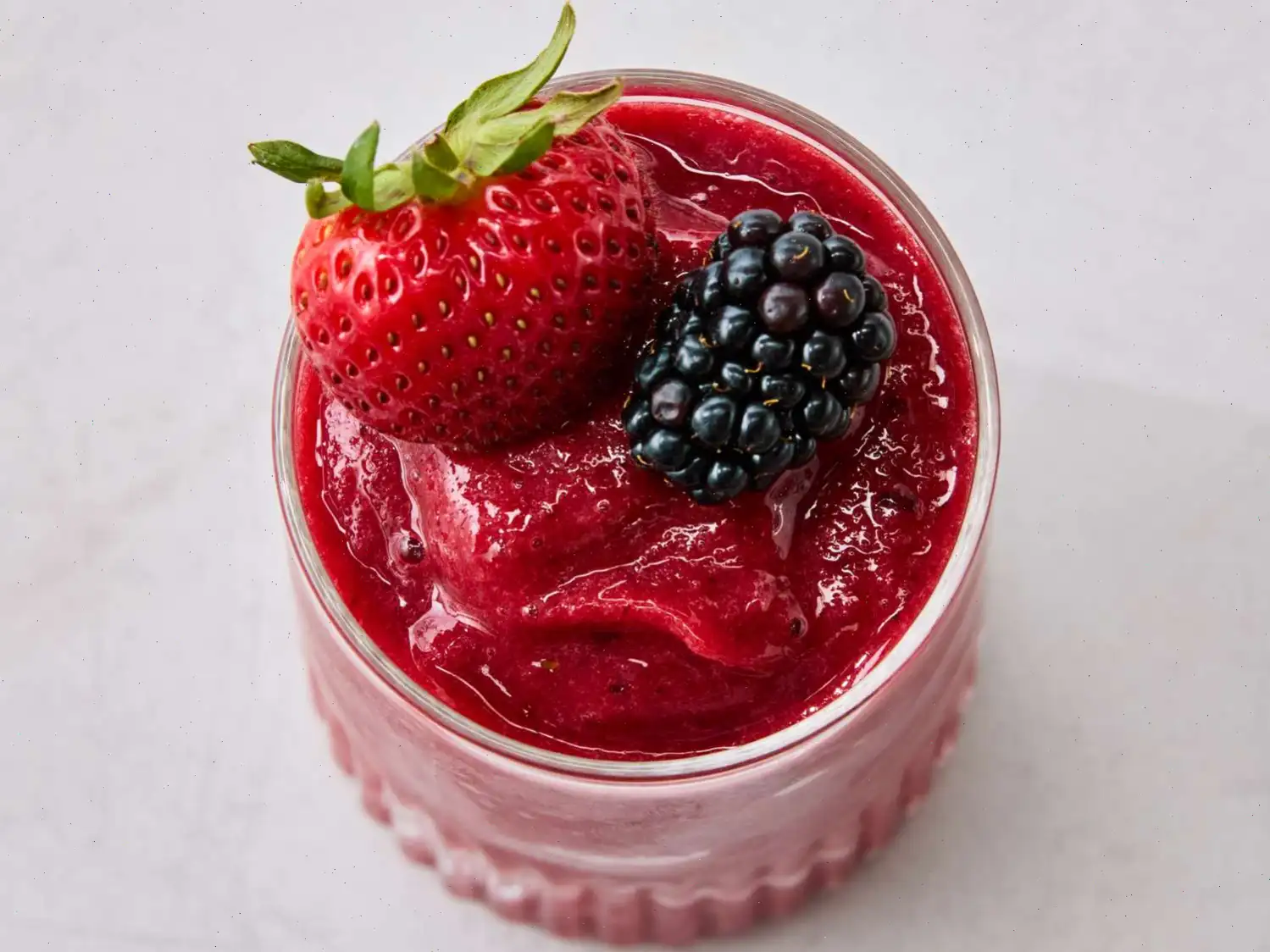 2-Ingredient Frozen Fruit Smoothie Recipe
