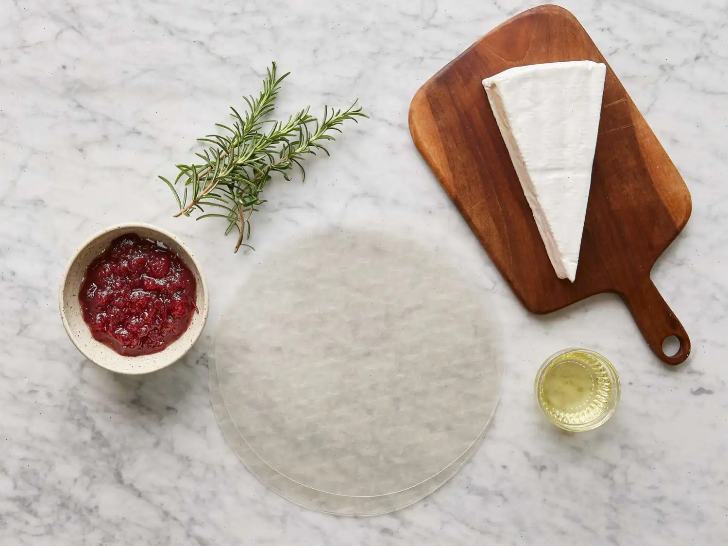 Crispy Brie and Cranberry Rice Paper Bites