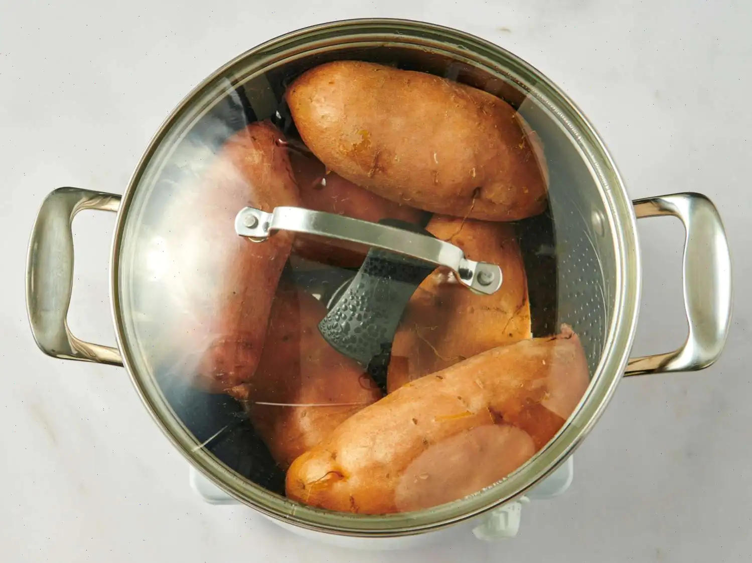 Classic Candied Sweet Potatoes Recipe