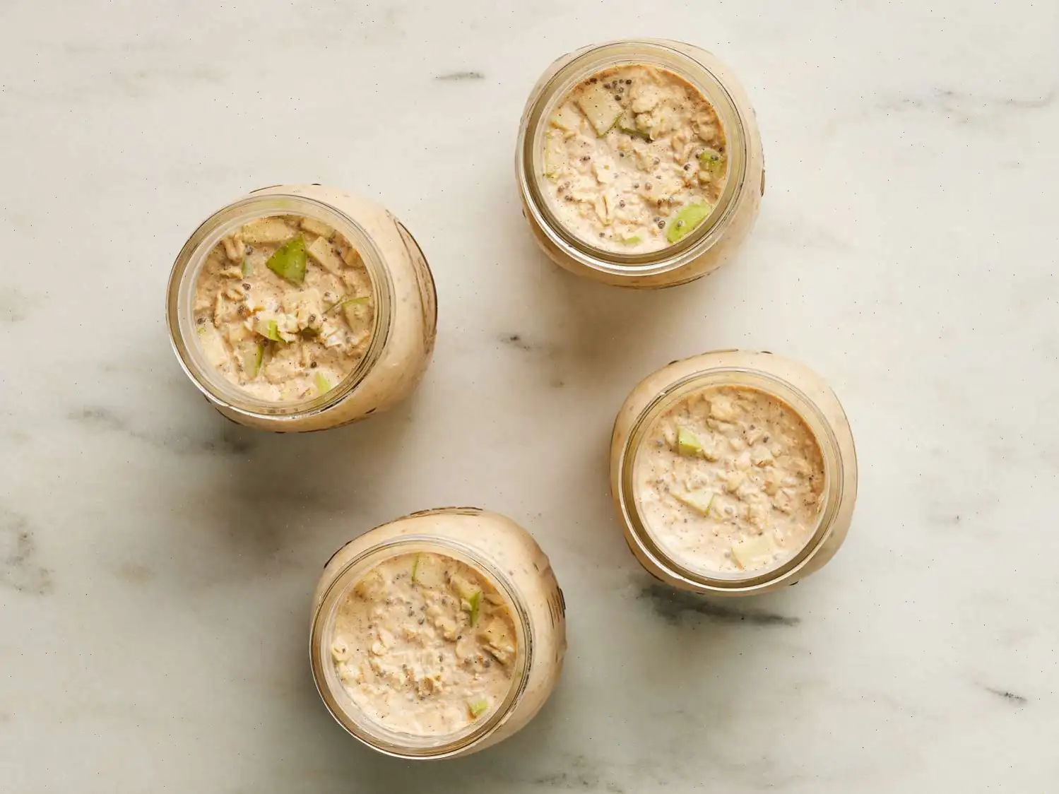 Caramel Apple Overnight Oats Recipe