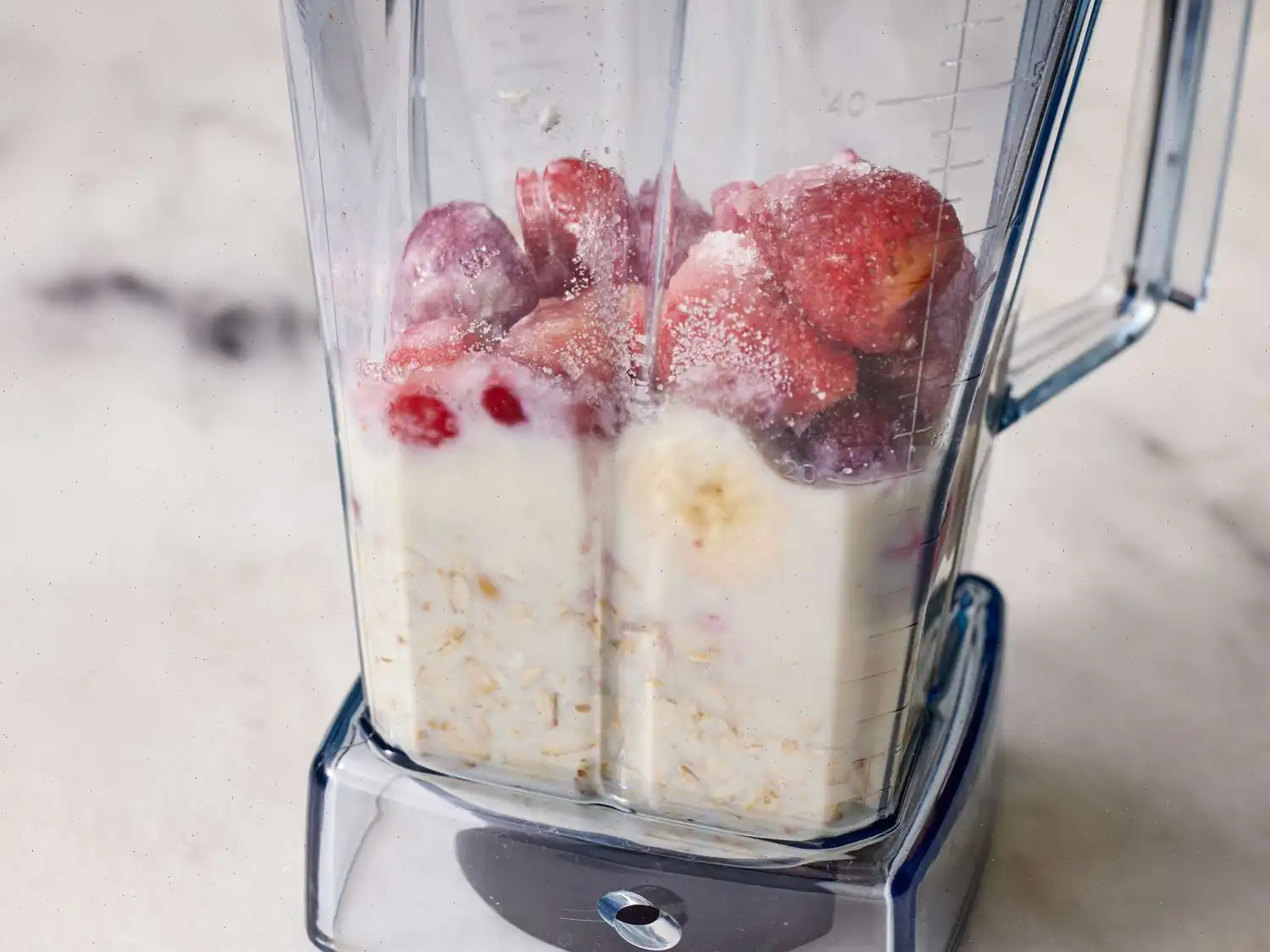Strawberry Oatmeal Breakfast Smoothie Recipe