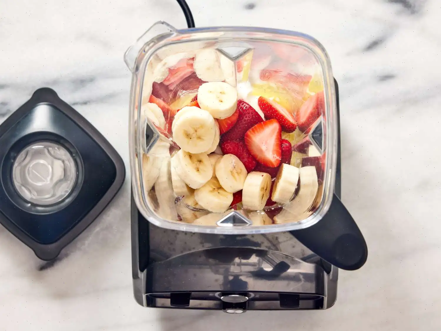 Fruit and Yogurt Smoothie Recipe