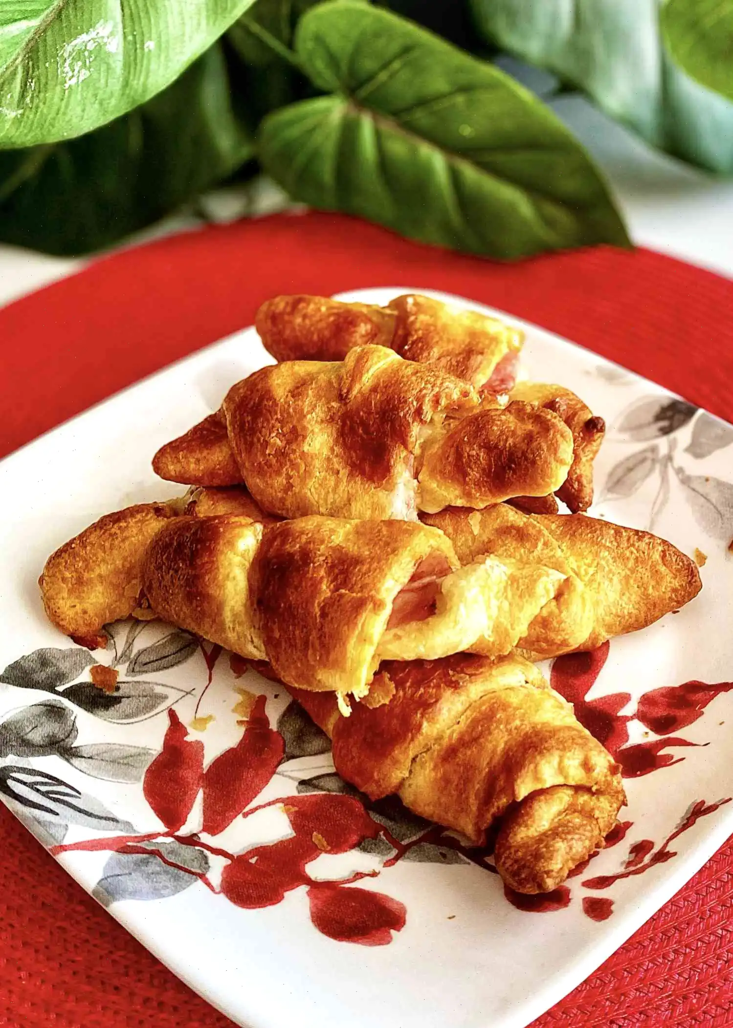 Air Fryer Ham and Cheese Crescent Rolls Recipe