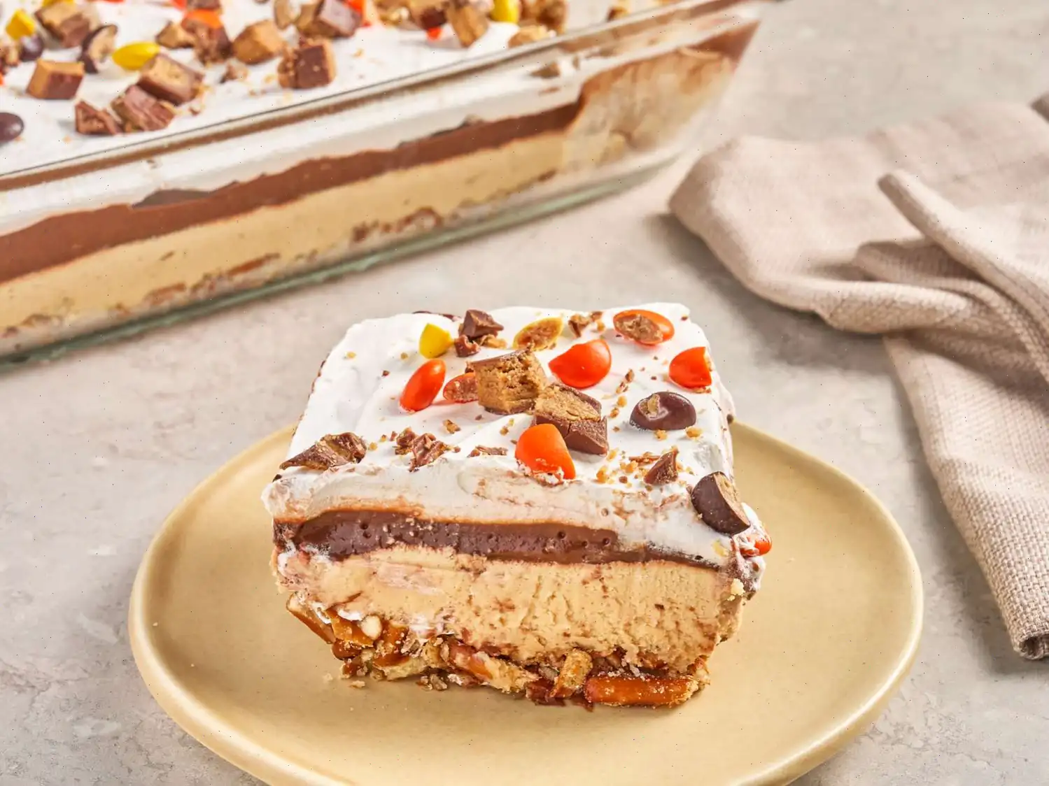 Peanut Butter Chocolate Pretzel Pie Recipe
